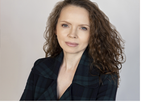 «Лицензионное агентство Юлии Высоцкой» входит в состав Продюсерского центра Андрея Сергеевича Кончаловского.